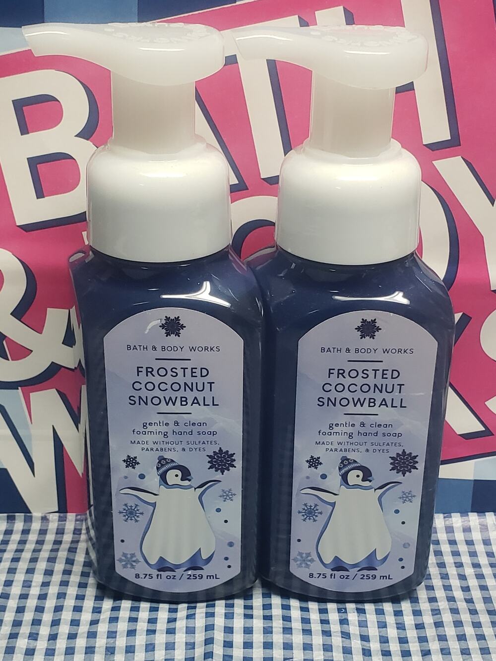 BBW Frosted Coconut Snowball Gentle & Clean Fresh Foaming Hand Soap 2 Pack